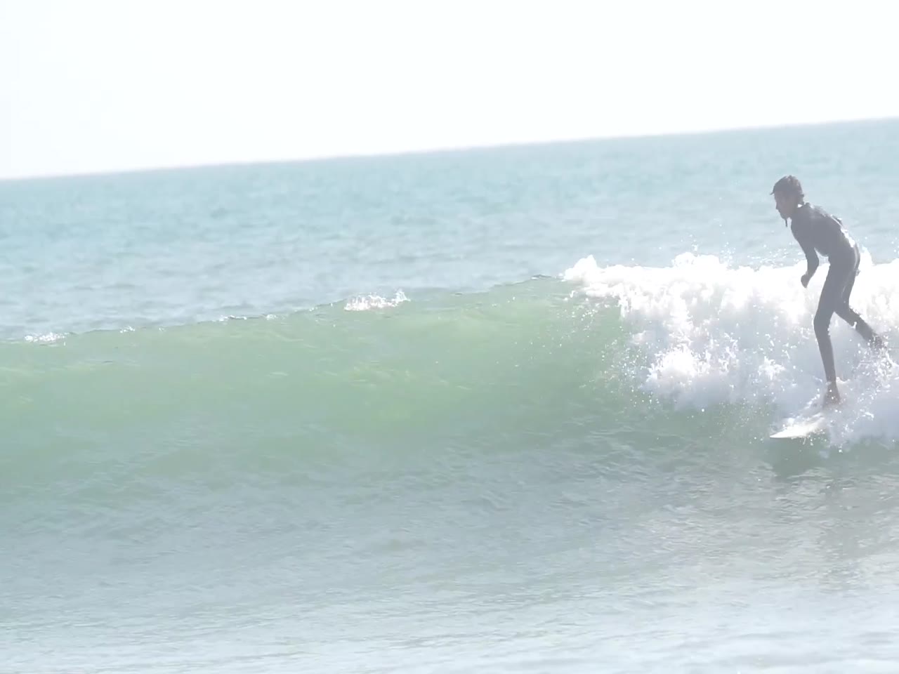 Micco Jacobsen surfing